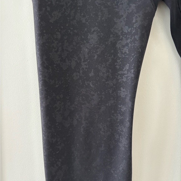 Lululemon Nulu Yoga Tights - Picture 3 of 5